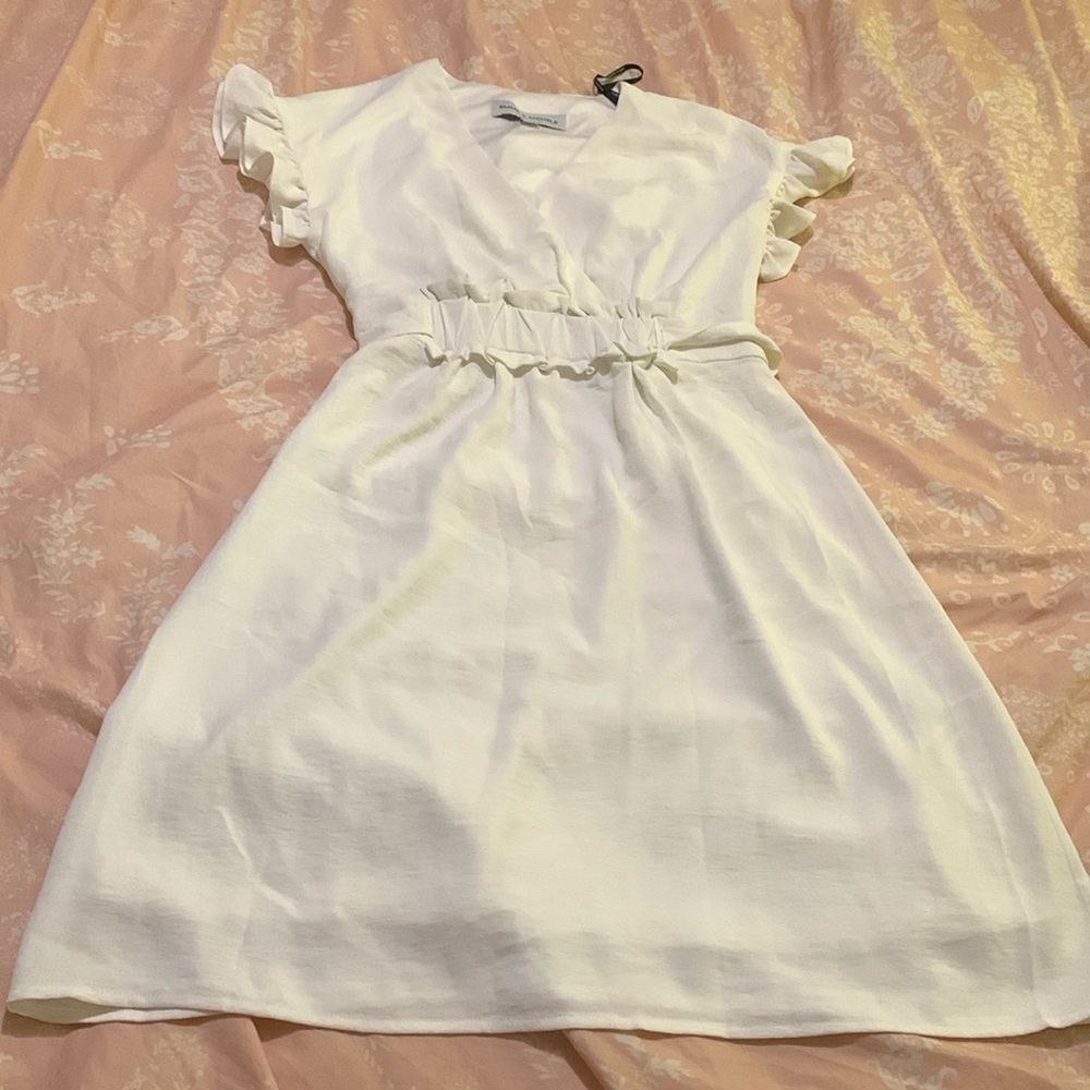 Emma & Michele dress. Size small. White